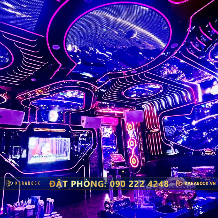 Karaoke-Palace-KTV